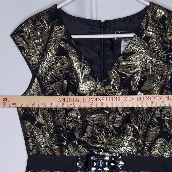 Alex Evenings Dress 10 Women Damask Metallic Sheath Jewel Beaded Belt Zip NYE - Picture 8 of 12